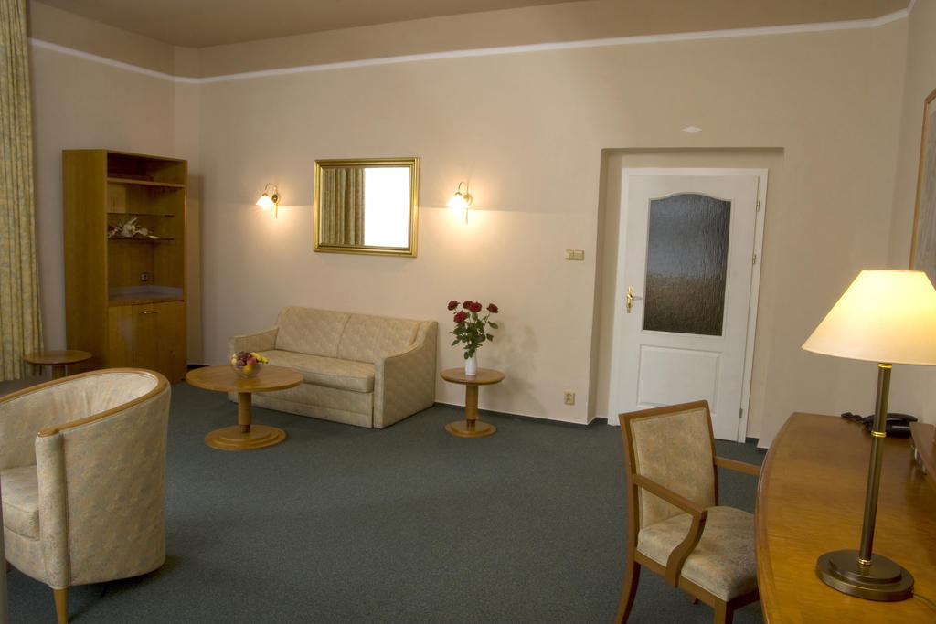 Dr. Adler Spa & Kurhotel Františkovy Lázně Exterior foto