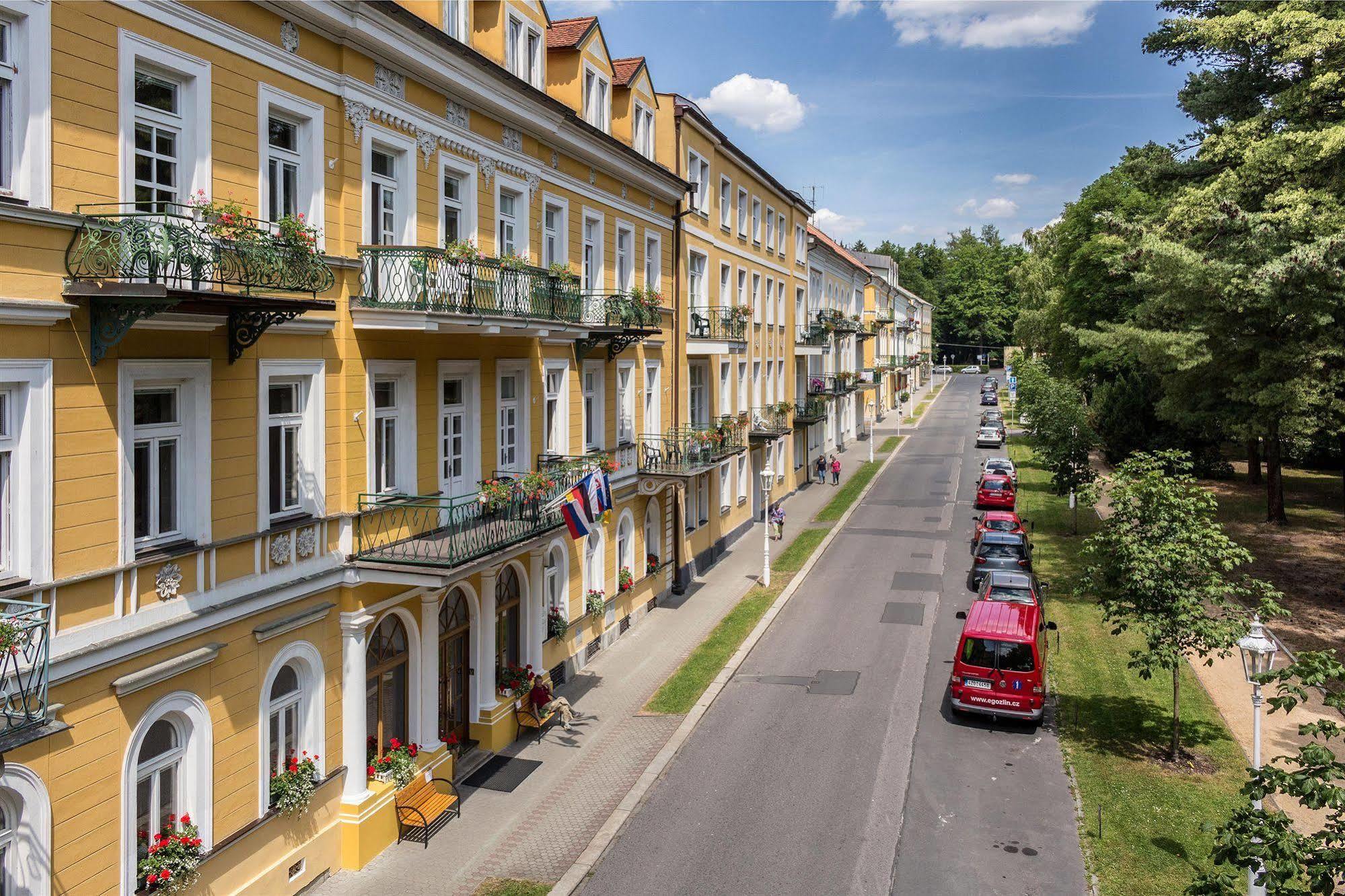 Dr. Adler Spa & Kurhotel Františkovy Lázně Exterior foto